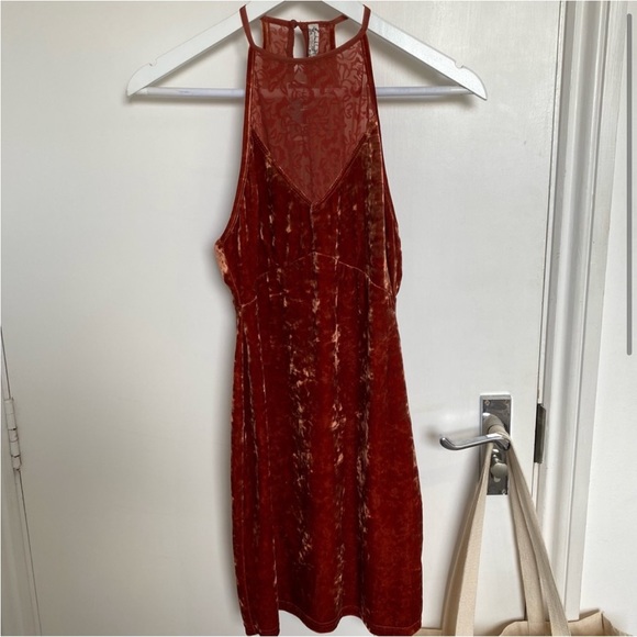 ✨HP✨ NWT free people velvet dress - Picture 2 of 9